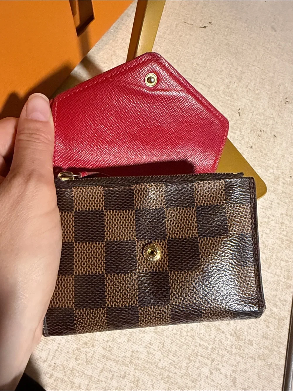 Louis Vuitton Victorine Wallet Damier